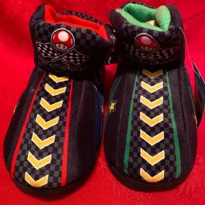 Nintendo Mario Kart Slippers Youth size-2-3